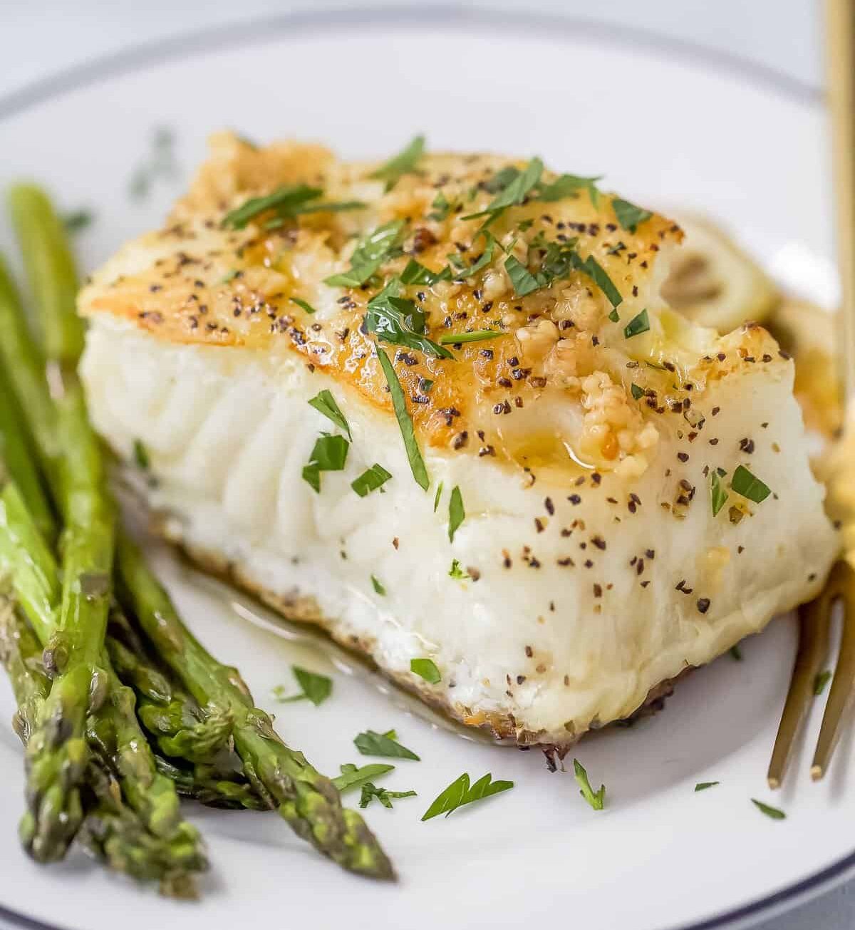 Easy One Pan Oven Baked Chilean Sea Bass Recipe Kai Wagyu